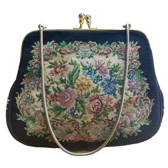 Vintage Tapestry Black Floral Needlepoint Purse Clutch Chain Strap Kiss Clasp - Picture 1 of 7